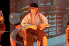22864
